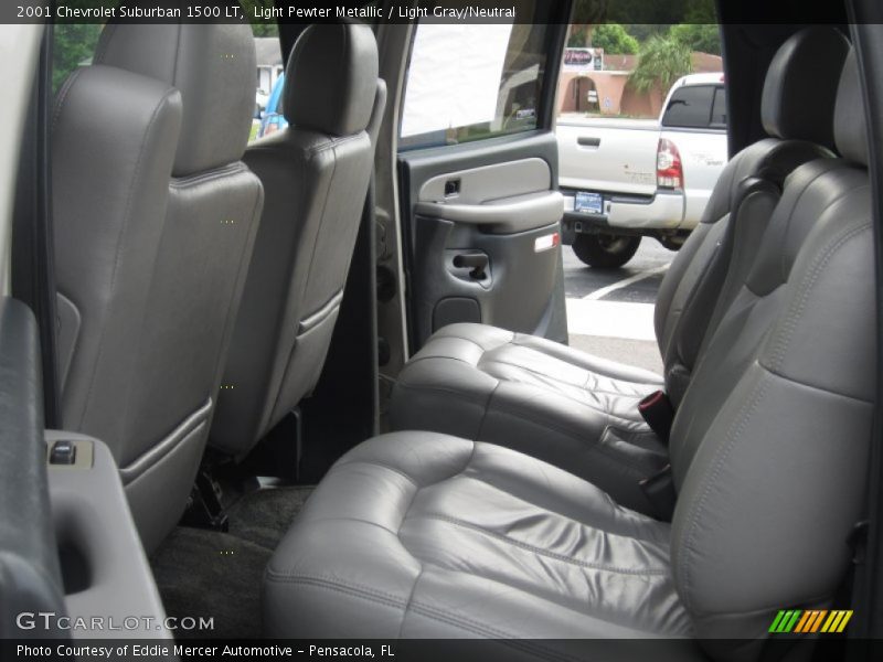 Light Pewter Metallic / Light Gray/Neutral 2001 Chevrolet Suburban 1500 LT
