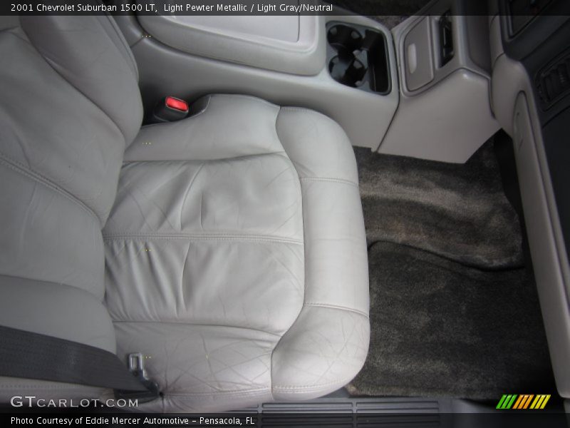 Light Pewter Metallic / Light Gray/Neutral 2001 Chevrolet Suburban 1500 LT