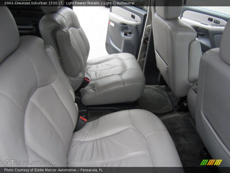 Light Pewter Metallic / Light Gray/Neutral 2001 Chevrolet Suburban 1500 LT