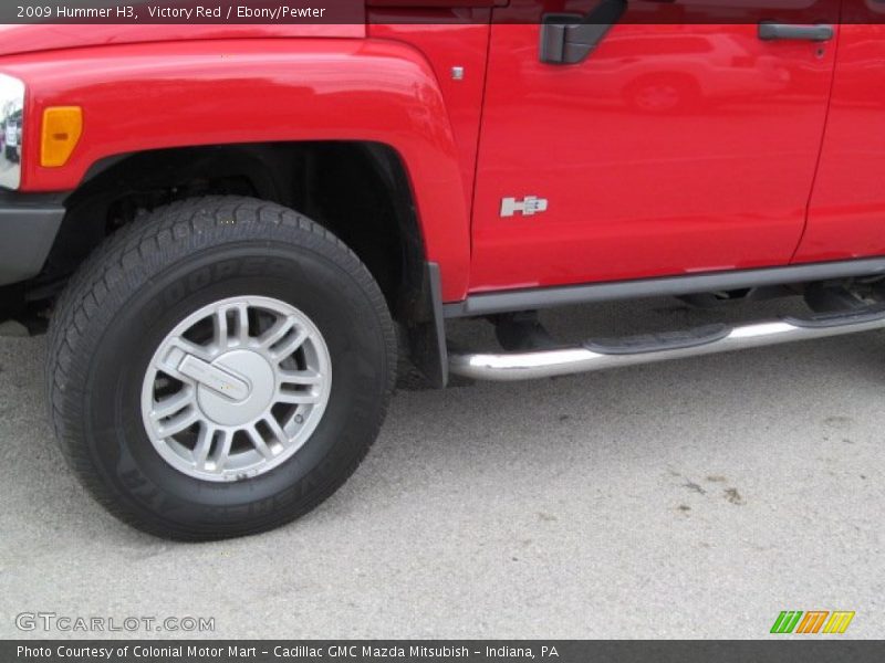 Victory Red / Ebony/Pewter 2009 Hummer H3
