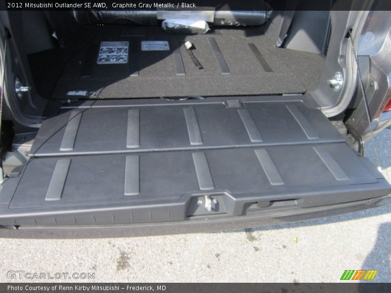 Graphite Gray Metallic / Black 2012 Mitsubishi Outlander SE AWD