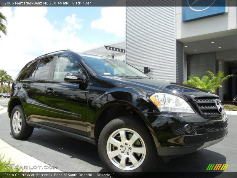 Front 3/4 View of 2006 ML 350 4Matic
