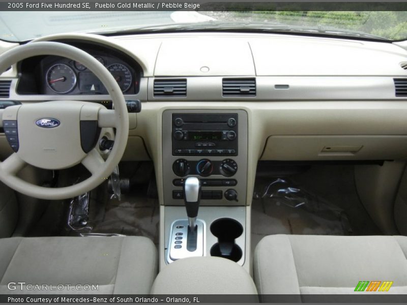 Pueblo Gold Metallic / Pebble Beige 2005 Ford Five Hundred SE