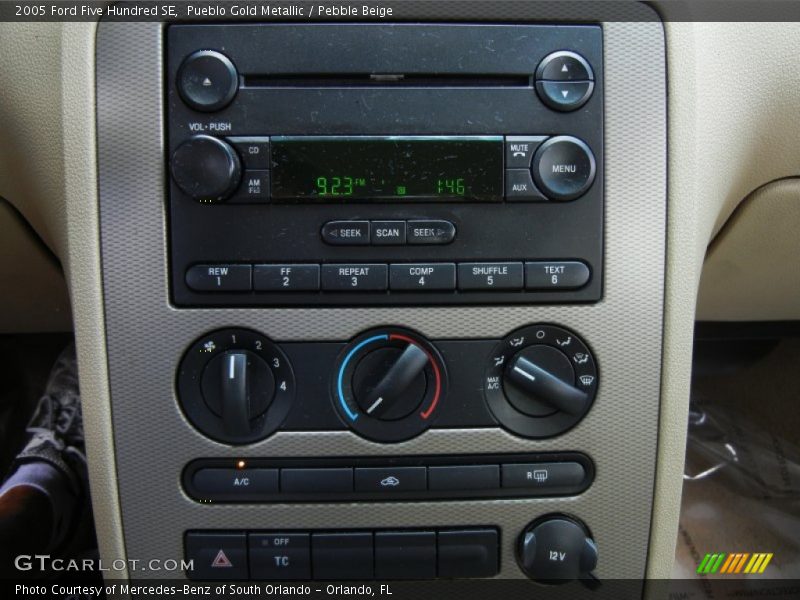 Pueblo Gold Metallic / Pebble Beige 2005 Ford Five Hundred SE