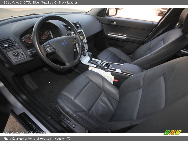 Silver Metallic / Off Black Leather 2011 Volvo S40 T5