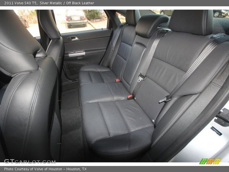 Silver Metallic / Off Black Leather 2011 Volvo S40 T5