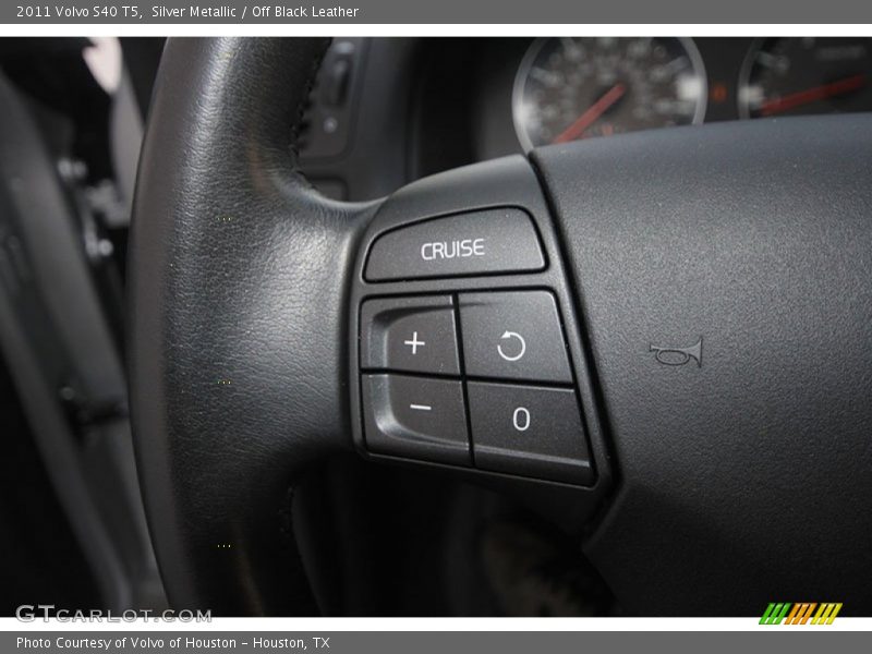 Silver Metallic / Off Black Leather 2011 Volvo S40 T5