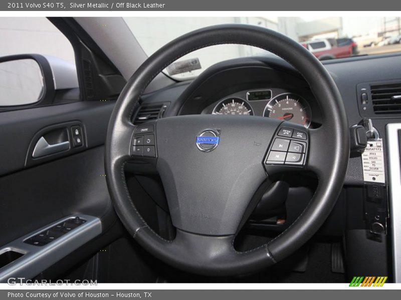 Silver Metallic / Off Black Leather 2011 Volvo S40 T5