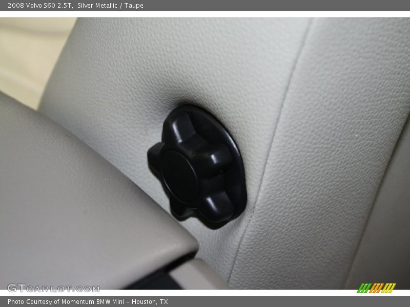 Silver Metallic / Taupe 2008 Volvo S60 2.5T