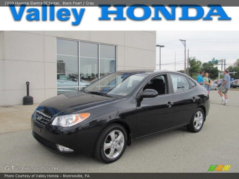 Black Pearl / Gray 2009 Hyundai Elantra SE Sedan