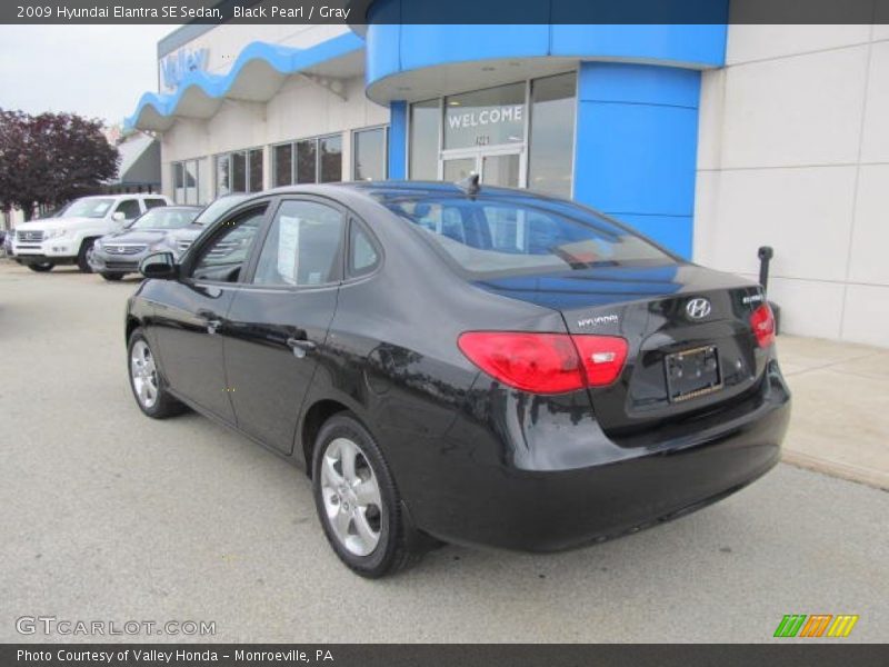 Black Pearl / Gray 2009 Hyundai Elantra SE Sedan