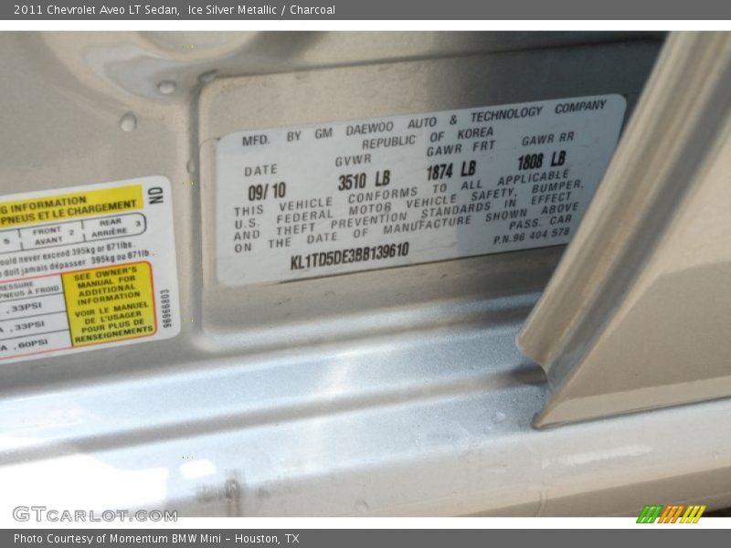 Ice Silver Metallic / Charcoal 2011 Chevrolet Aveo LT Sedan