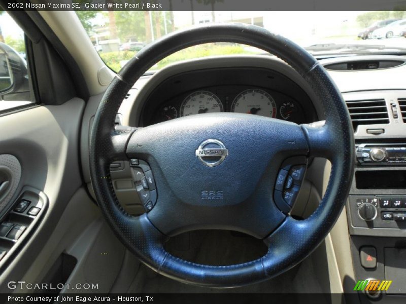 Glacier White Pearl / Black 2002 Nissan Maxima SE