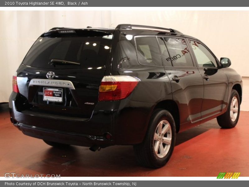 Black / Ash 2010 Toyota Highlander SE 4WD
