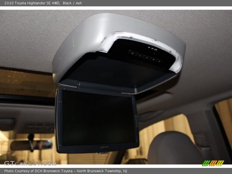 Black / Ash 2010 Toyota Highlander SE 4WD