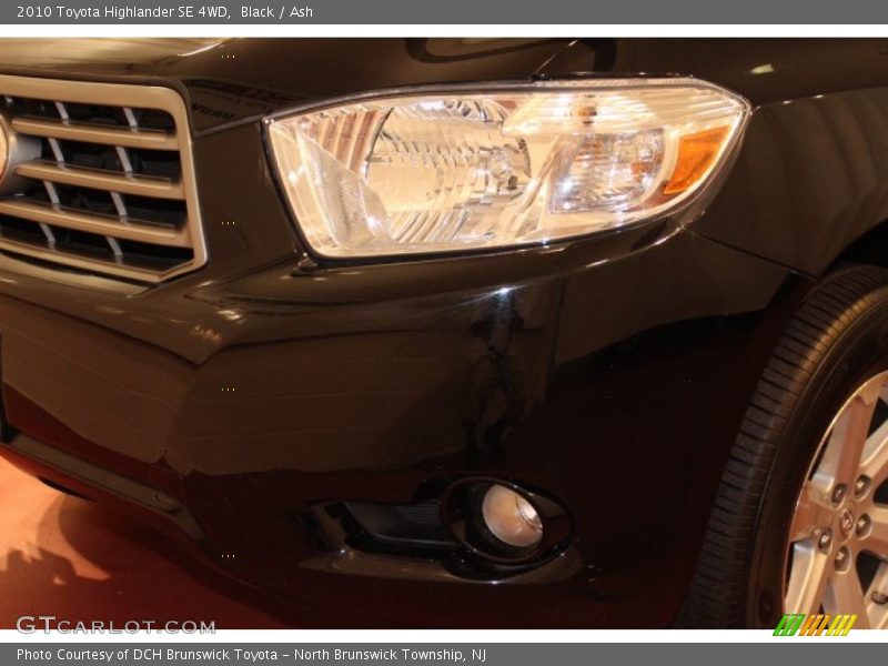 Black / Ash 2010 Toyota Highlander SE 4WD