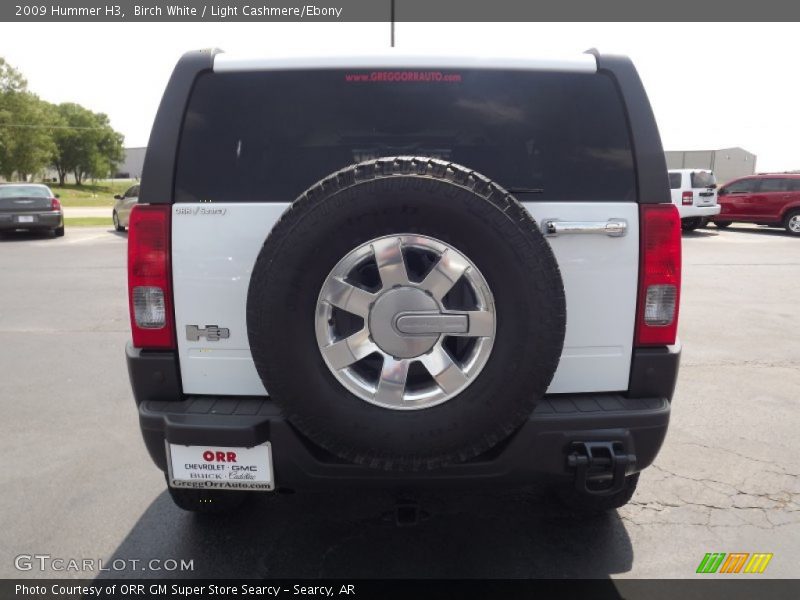 Birch White / Light Cashmere/Ebony 2009 Hummer H3