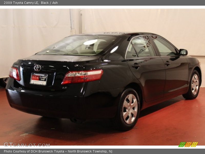 Black / Ash 2009 Toyota Camry LE