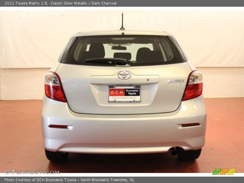 Classic Silver Metallic / Dark Charcoal 2011 Toyota Matrix 1.8