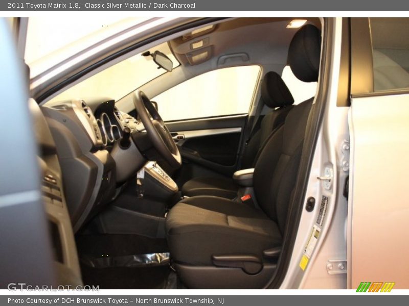 Classic Silver Metallic / Dark Charcoal 2011 Toyota Matrix 1.8