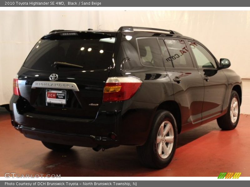Black / Sand Beige 2010 Toyota Highlander SE 4WD