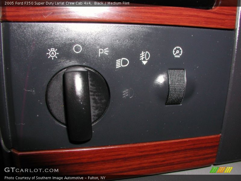 Black / Medium Flint 2005 Ford F350 Super Duty Lariat Crew Cab 4x4