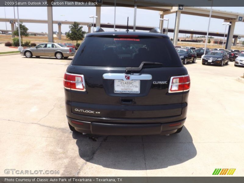 Carbon Flash Black / Black 2009 Saturn Outlook XR