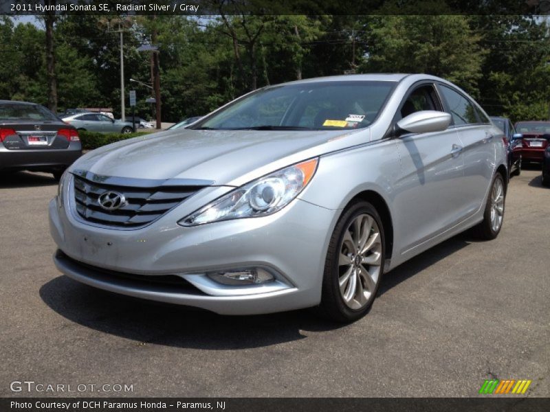 Radiant Silver / Gray 2011 Hyundai Sonata SE