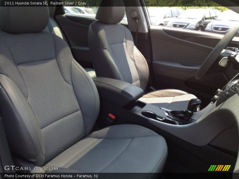 Radiant Silver / Gray 2011 Hyundai Sonata SE