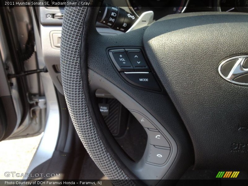 Radiant Silver / Gray 2011 Hyundai Sonata SE