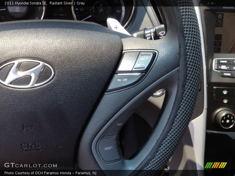 Radiant Silver / Gray 2011 Hyundai Sonata SE