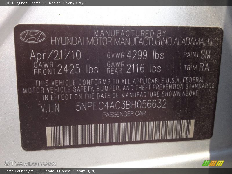 Radiant Silver / Gray 2011 Hyundai Sonata SE