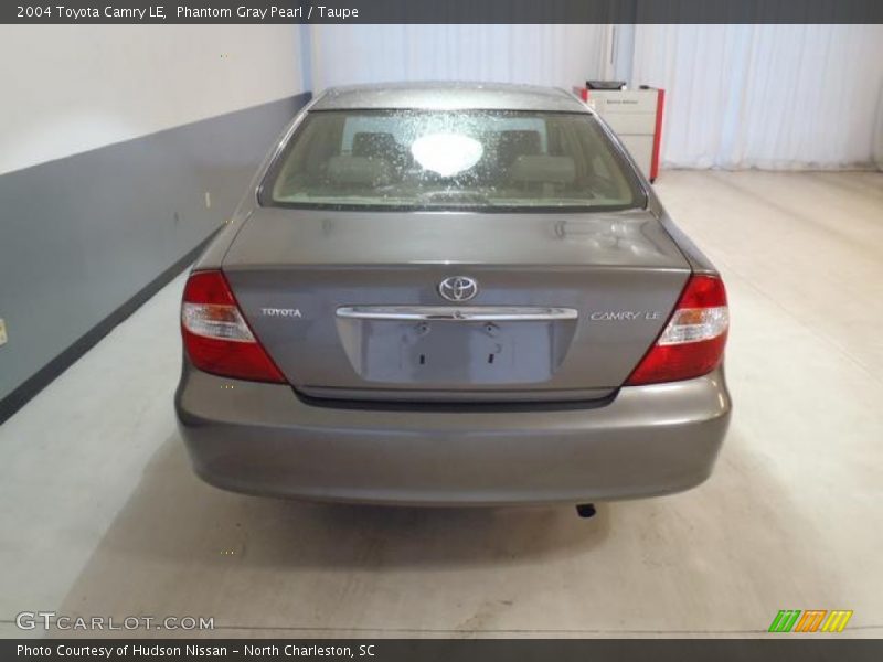 Phantom Gray Pearl / Taupe 2004 Toyota Camry LE