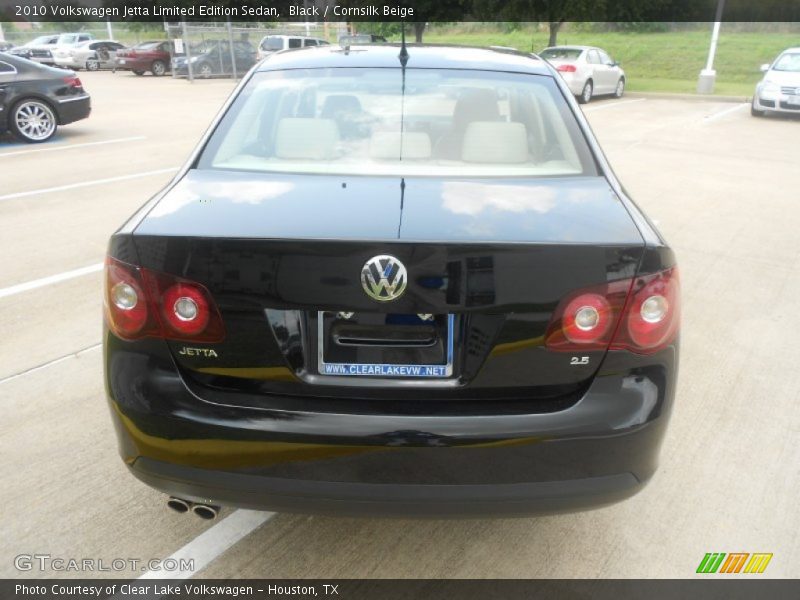 Black / Cornsilk Beige 2010 Volkswagen Jetta Limited Edition Sedan