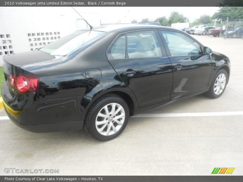 Black / Cornsilk Beige 2010 Volkswagen Jetta Limited Edition Sedan