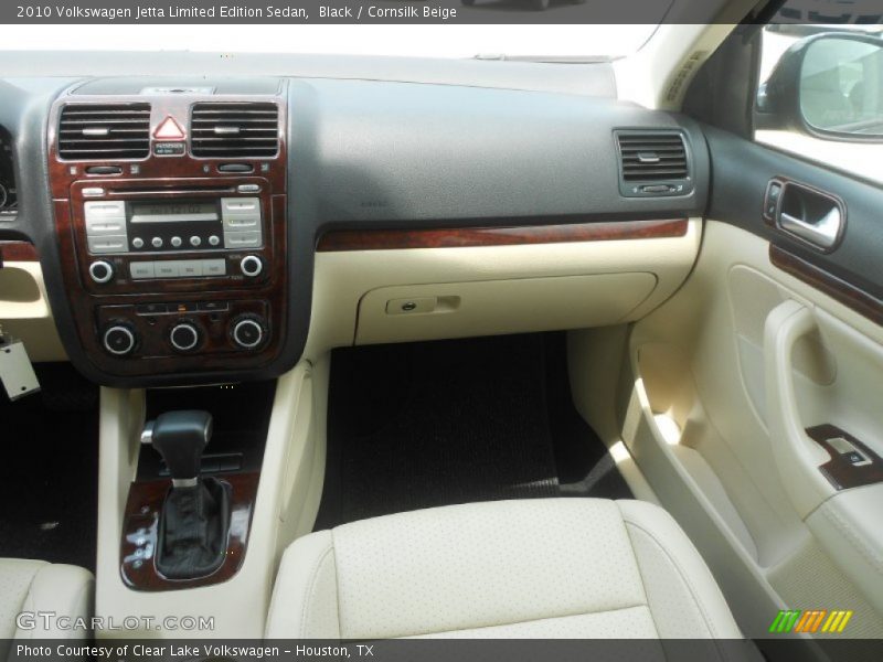 Black / Cornsilk Beige 2010 Volkswagen Jetta Limited Edition Sedan