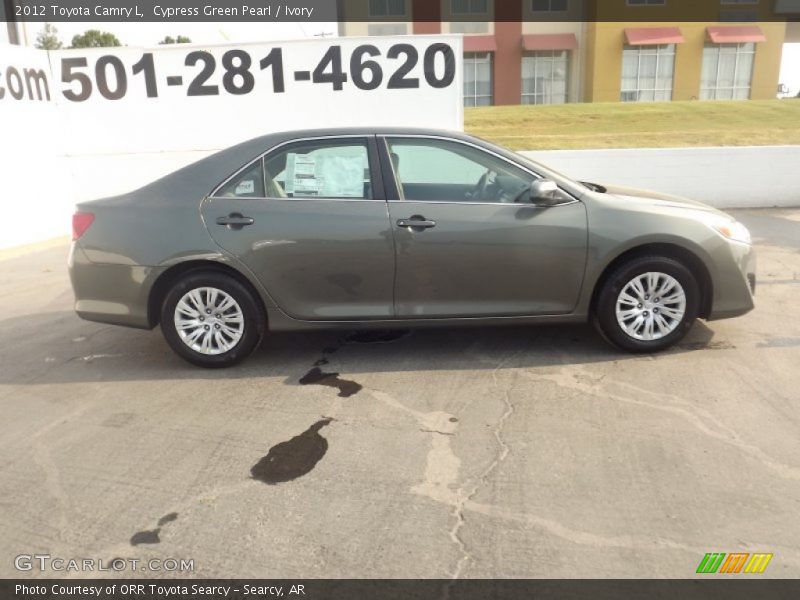 Cypress Green Pearl / Ivory 2012 Toyota Camry L