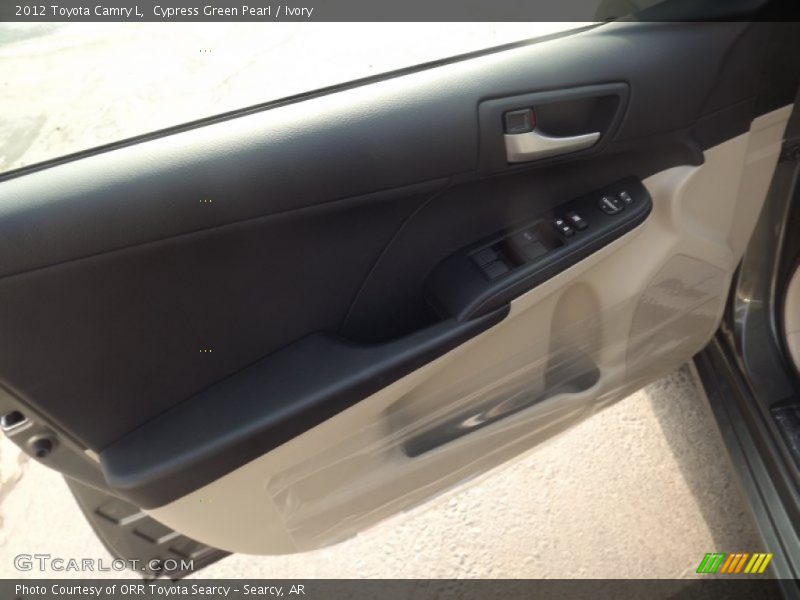 Cypress Green Pearl / Ivory 2012 Toyota Camry L