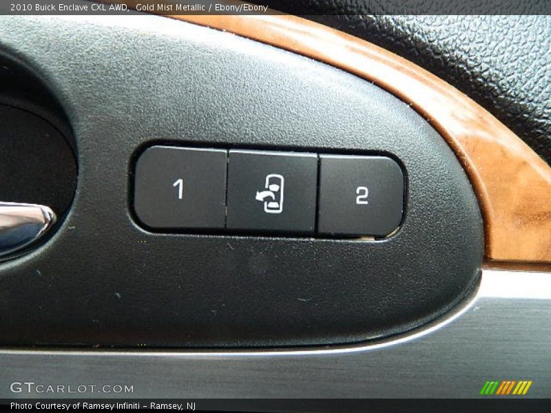 Gold Mist Metallic / Ebony/Ebony 2010 Buick Enclave CXL AWD