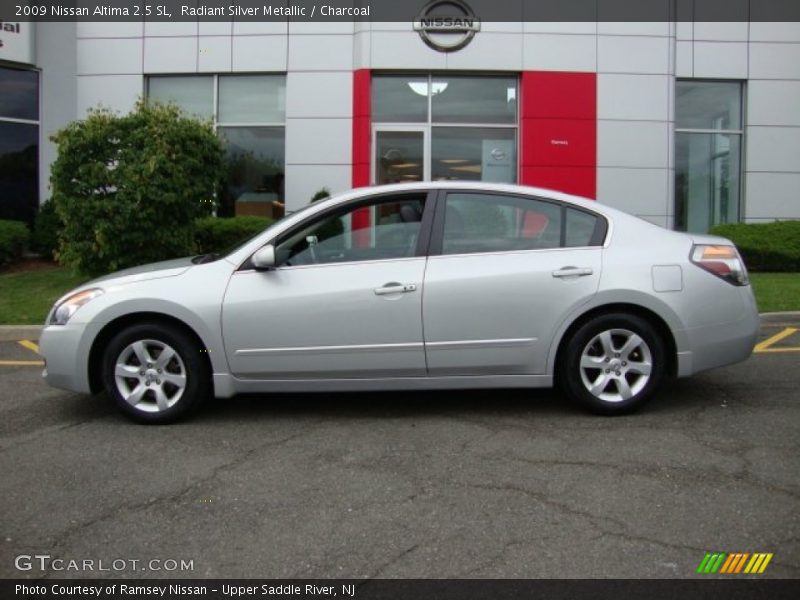 Radiant Silver Metallic / Charcoal 2009 Nissan Altima 2.5 SL
