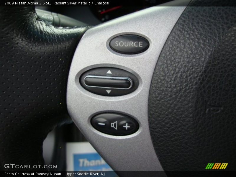 Radiant Silver Metallic / Charcoal 2009 Nissan Altima 2.5 SL