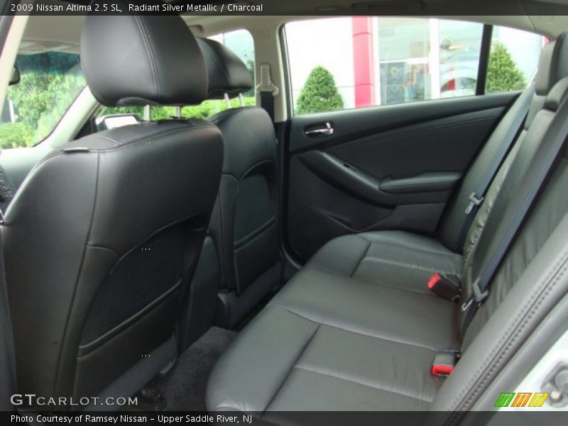 Radiant Silver Metallic / Charcoal 2009 Nissan Altima 2.5 SL