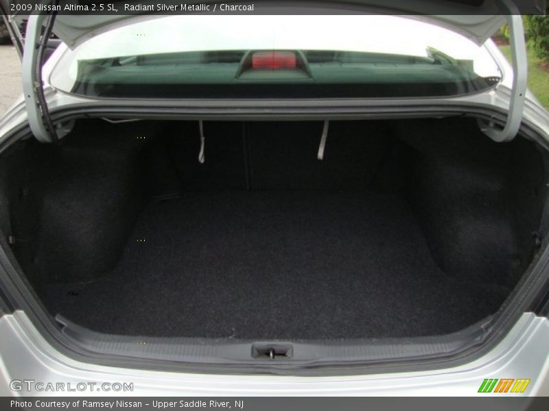 Radiant Silver Metallic / Charcoal 2009 Nissan Altima 2.5 SL