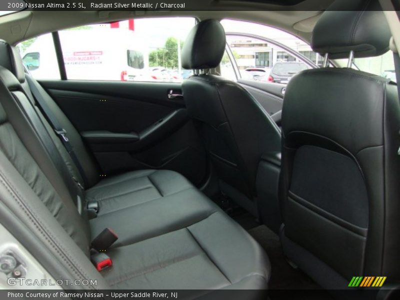 Radiant Silver Metallic / Charcoal 2009 Nissan Altima 2.5 SL