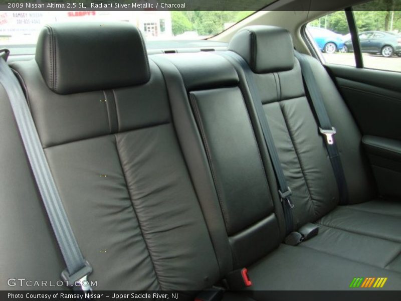 Radiant Silver Metallic / Charcoal 2009 Nissan Altima 2.5 SL