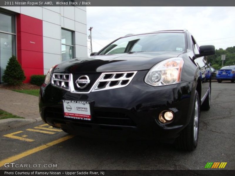 Wicked Black / Black 2011 Nissan Rogue SV AWD