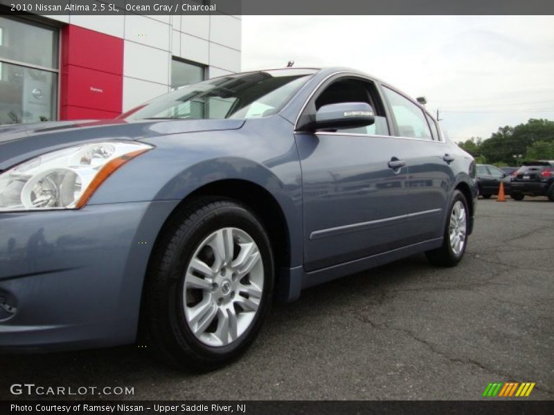 Ocean Gray / Charcoal 2010 Nissan Altima 2.5 SL