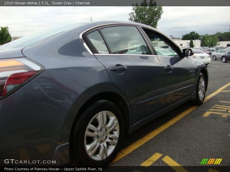 Ocean Gray / Charcoal 2010 Nissan Altima 2.5 SL