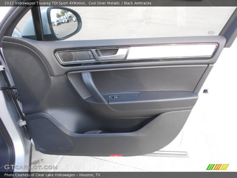 Door Panel of 2012 Touareg TDI Sport 4XMotion