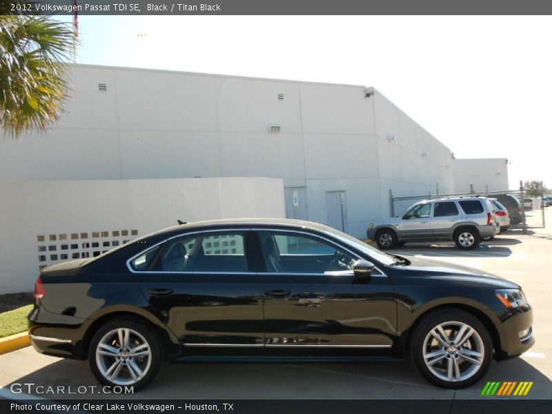Black / Titan Black 2012 Volkswagen Passat TDI SE
